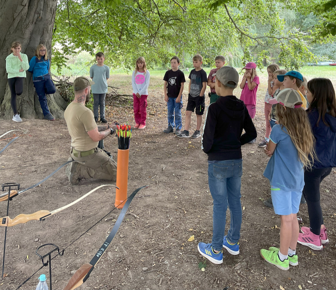 Bushcraft Wesertal - Walderlebnistag Schulklassen